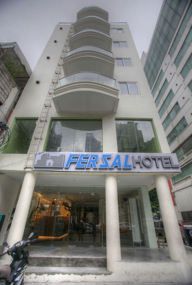 Fersal Hotel Makati Avenue Makati City Exterior foto
